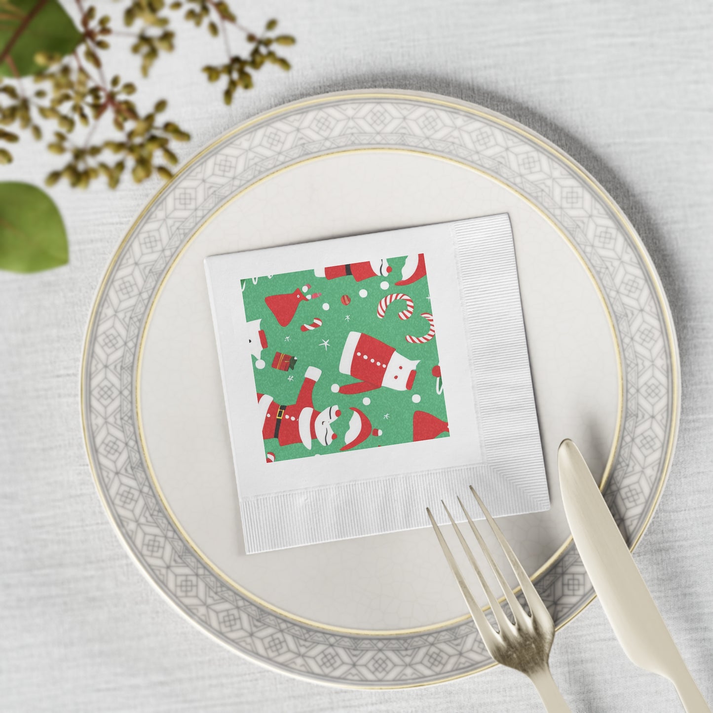 White Christmas Coin-Edged Napkins – Soft, Three-Ply Paper in Two Sizes