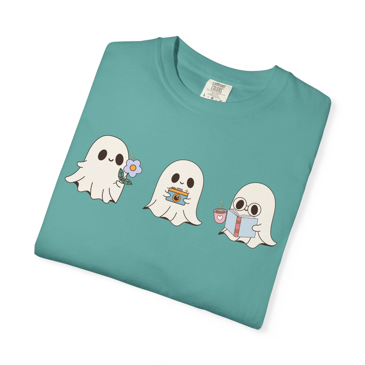 Cute Ghost Trio Halloween T-Shirt – Spooky Season Graphic Tee