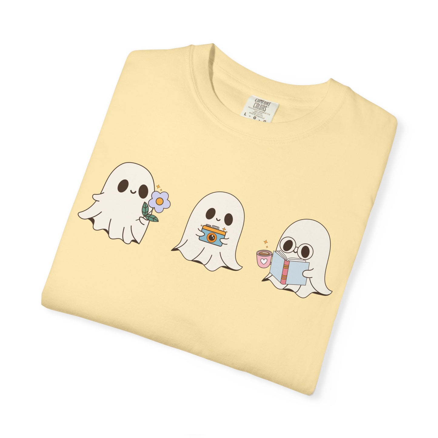 Cute Ghost Trio Halloween T-Shirt – Spooky Season Graphic Tee