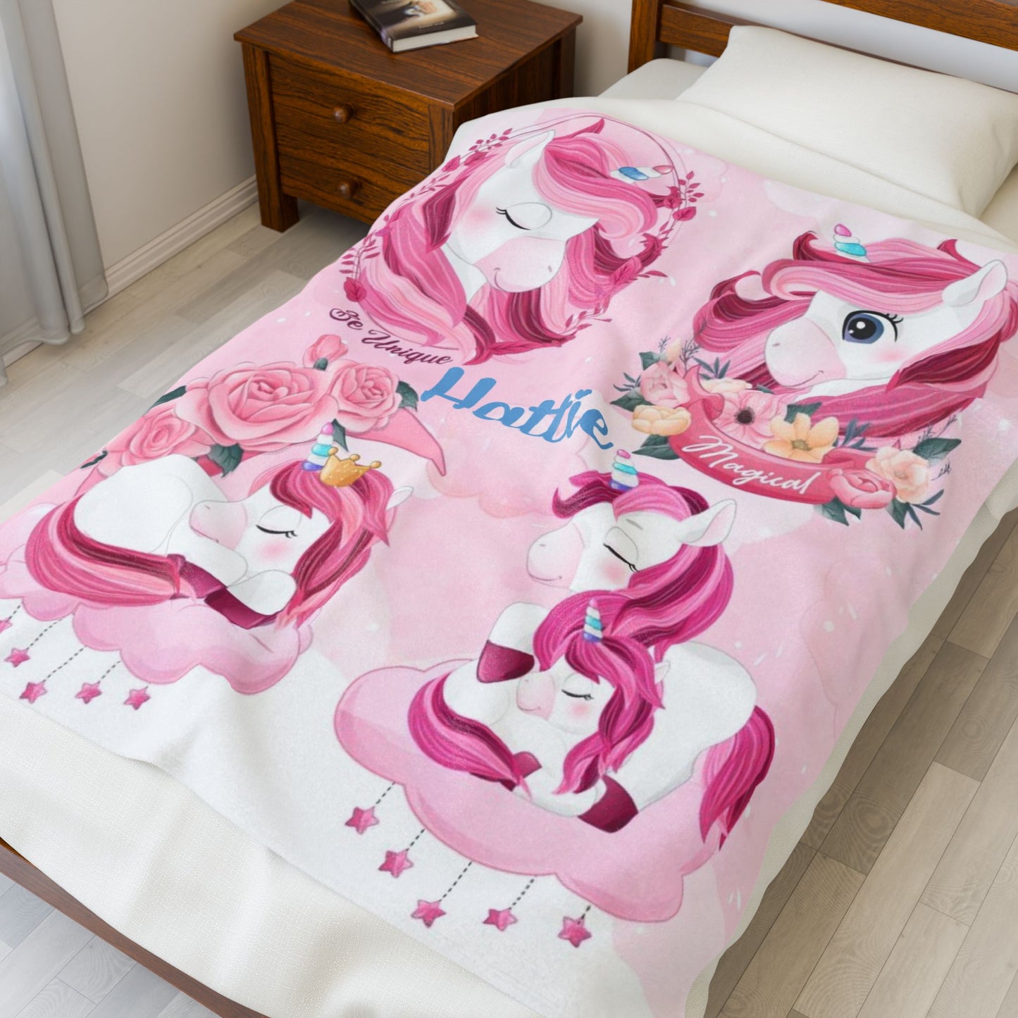 Personalized Unicorn Blanket for Kids – Soft Plush Velveteen Throw for Girls – Magical Custom Gift for Birthdays & Holidays