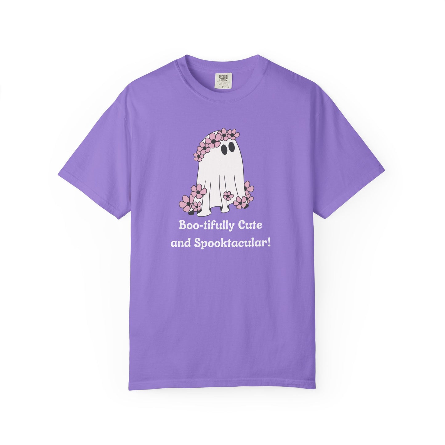 Boo-tiful Ghost Tee – Floral Charm Meets Halloween Fun!