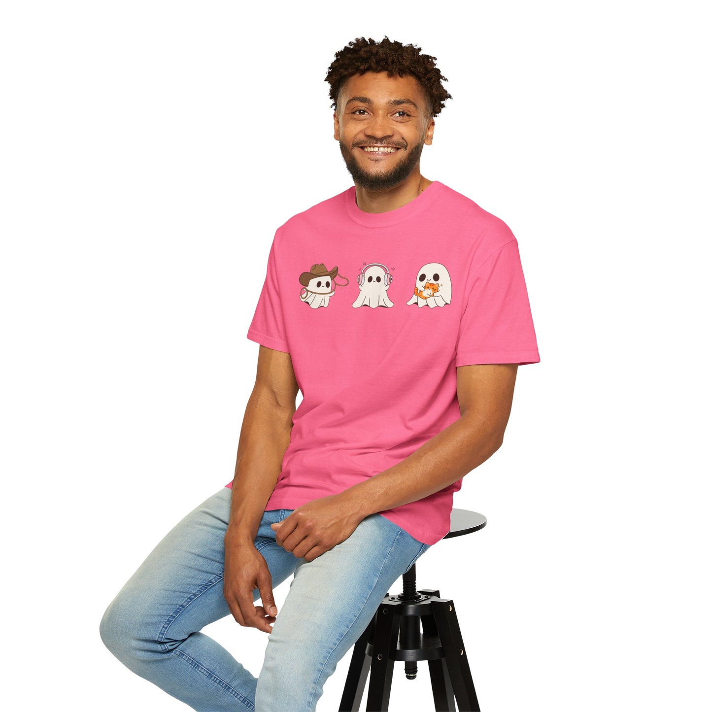 Halloween Ghost Trio T-Shirt – Purple Unisex Tee for Spooky Season & Costume Parties