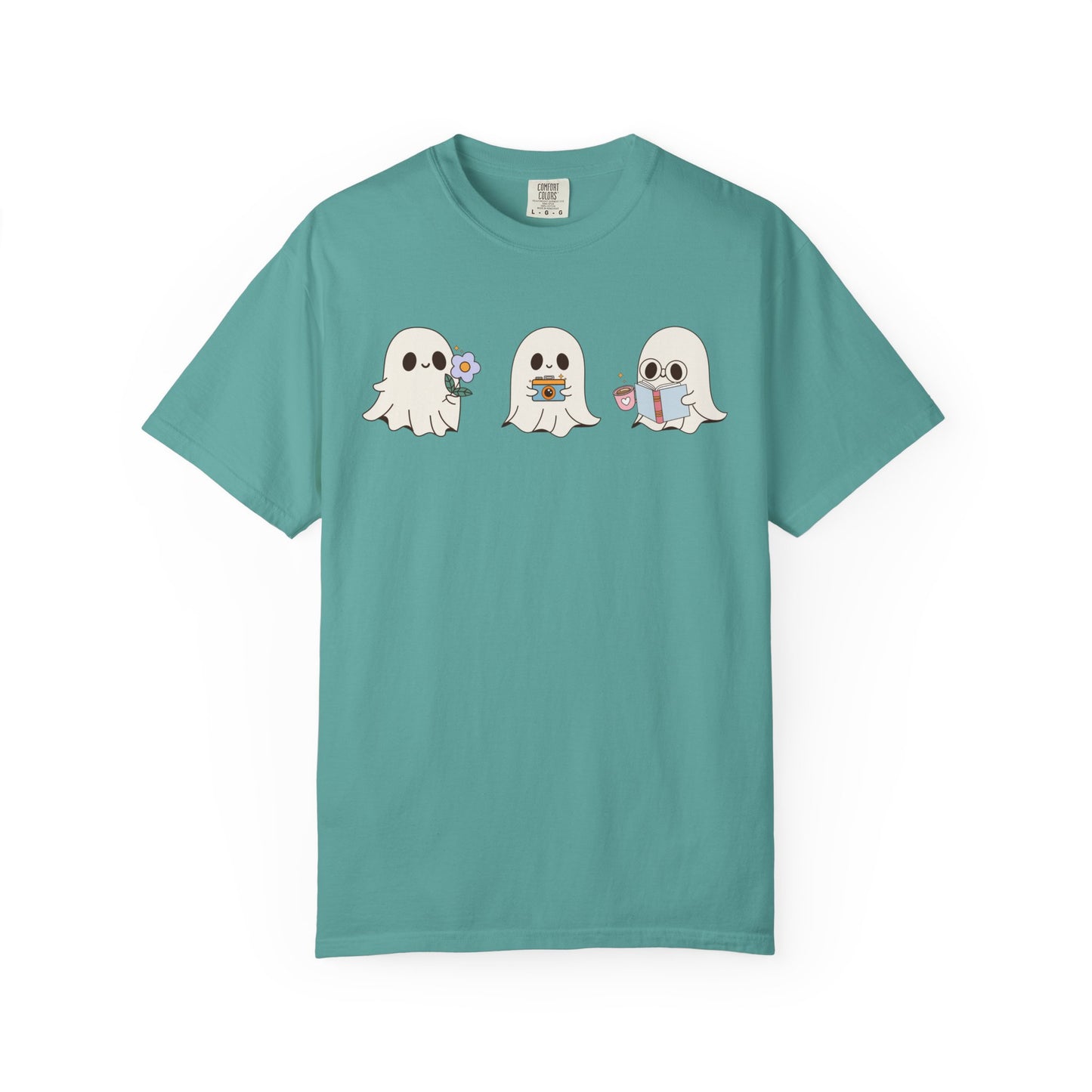 Cute Ghost Trio Halloween T-Shirt – Spooky Season Graphic Tee