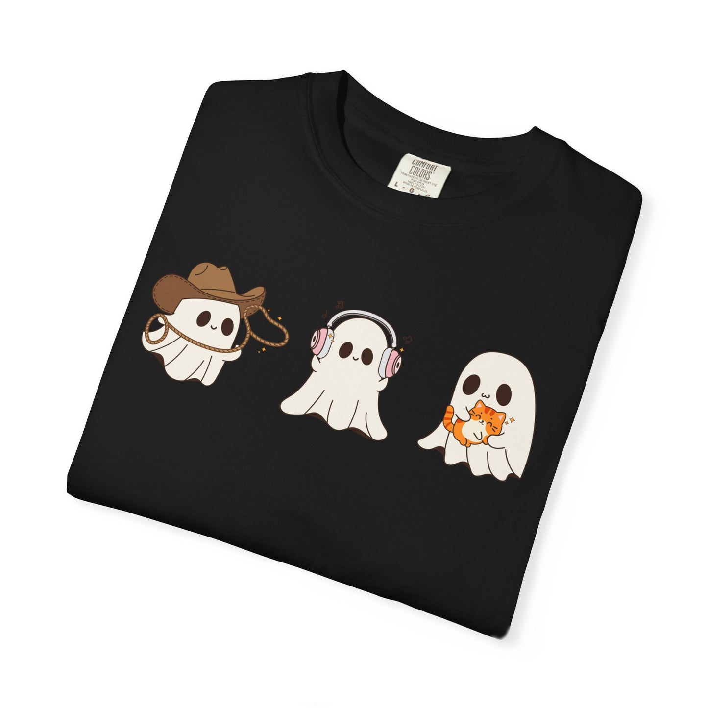 Halloween Ghost Trio T-Shirt – Purple Unisex Tee for Spooky Season & Costume Parties