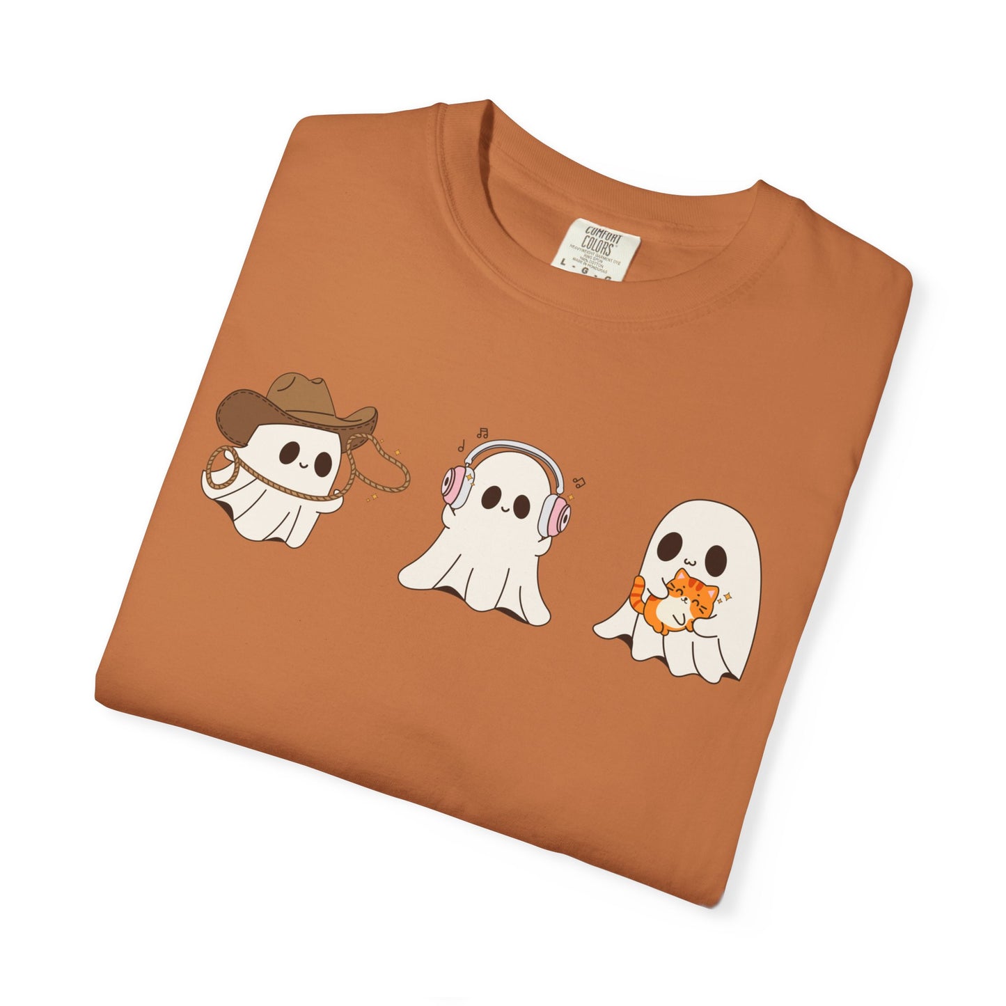 Halloween Ghost Trio T-Shirt – Purple Unisex Tee for Spooky Season & Costume Parties