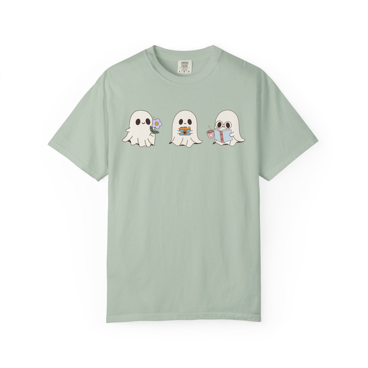 Cute Ghost Trio Halloween T-Shirt – Spooky Season Graphic Tee