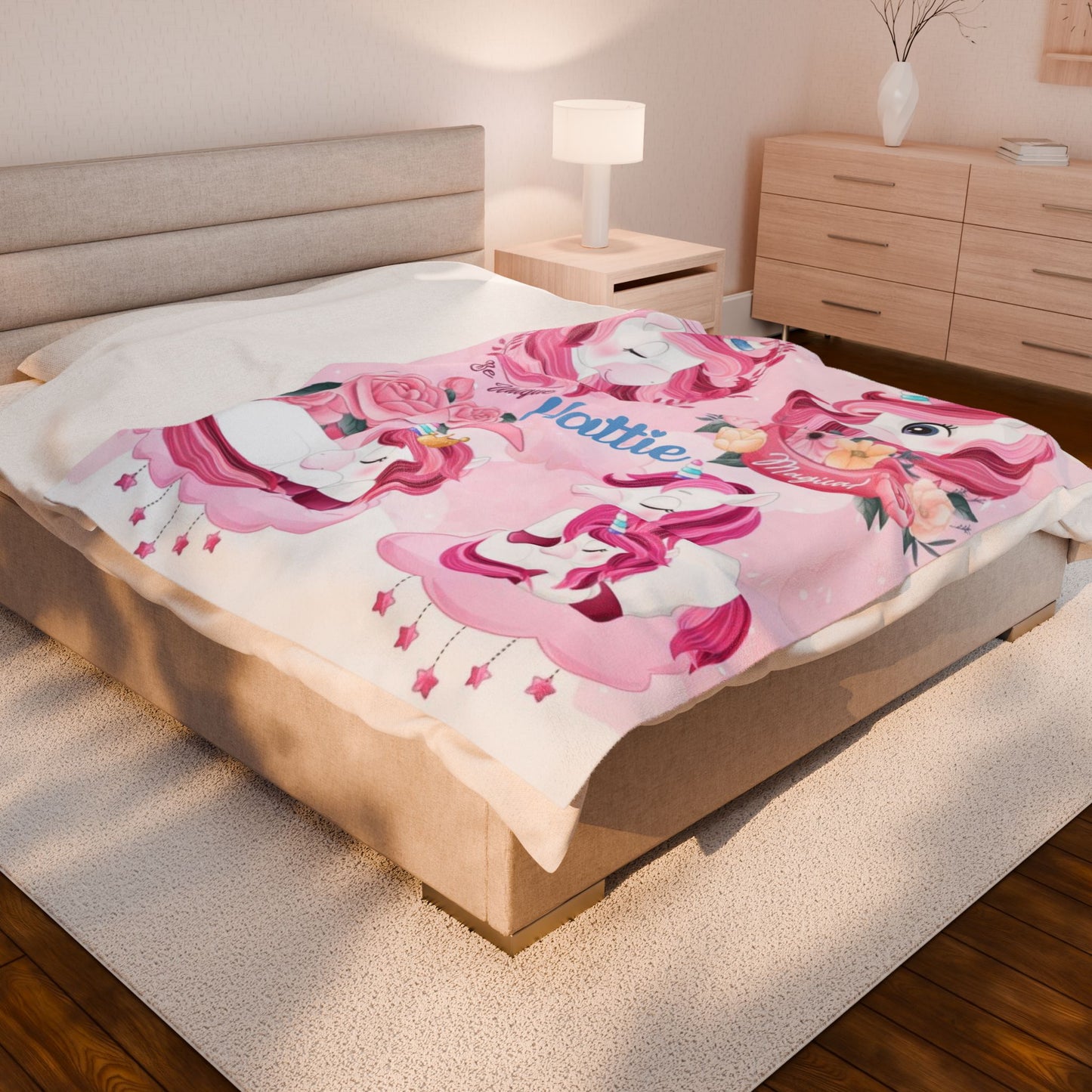 Personalized Unicorn Blanket for Kids – Soft Plush Velveteen Throw for Girls – Magical Custom Gift for Birthdays & Holidays