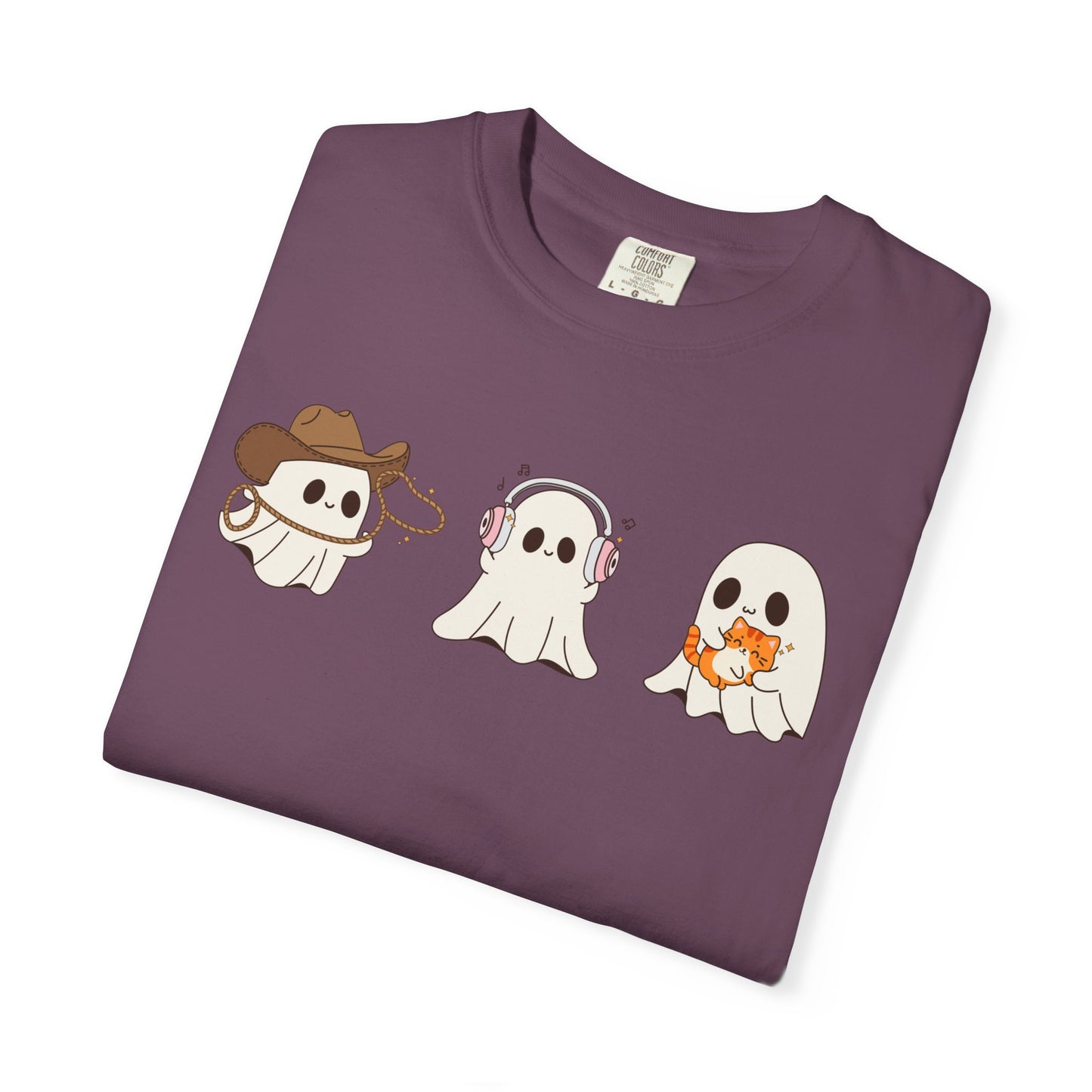 Halloween Ghost Trio T-Shirt – Purple Unisex Tee for Spooky Season & Costume Parties