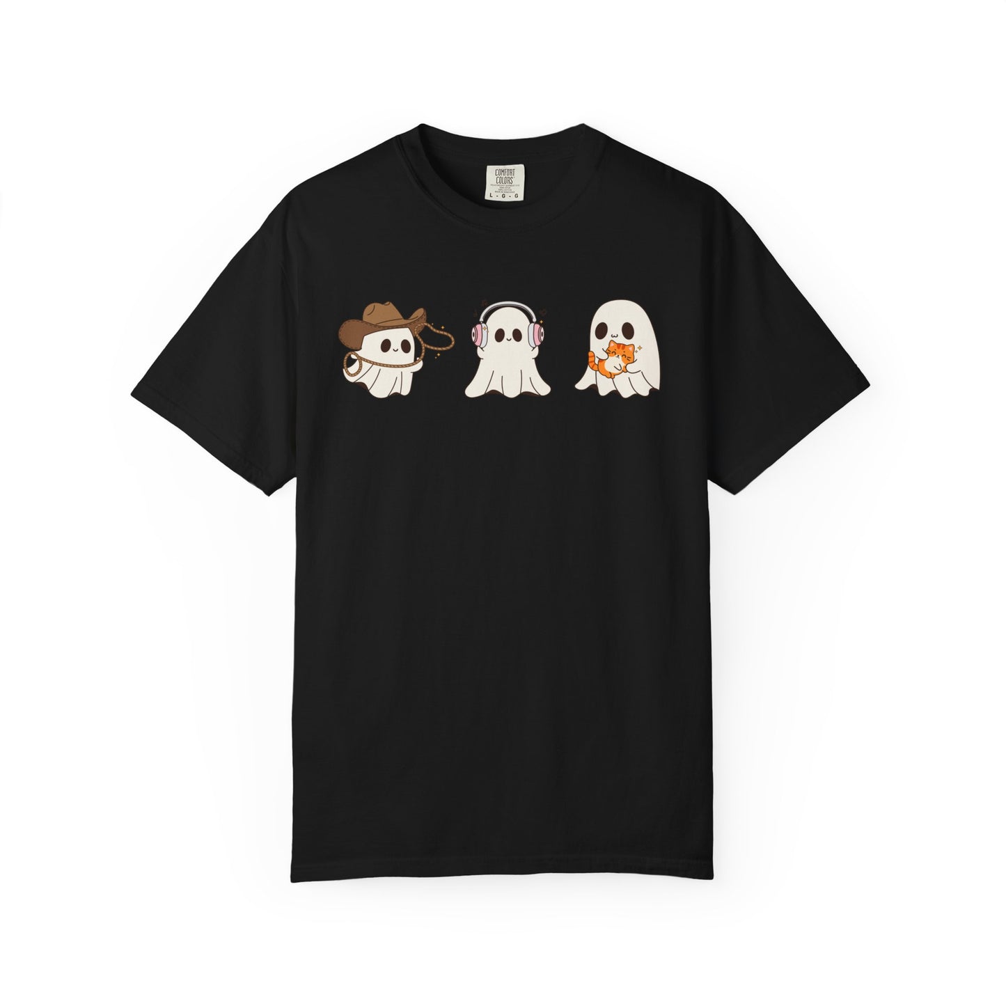 Halloween Ghost Trio T-Shirt – Purple Unisex Tee for Spooky Season & Costume Parties