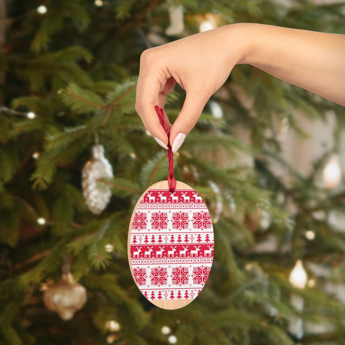 Nordic Bell-Shaped Wooden Ornament – Red & White Reindeer Pattern – Magnetic Holiday Decor with Ribbon