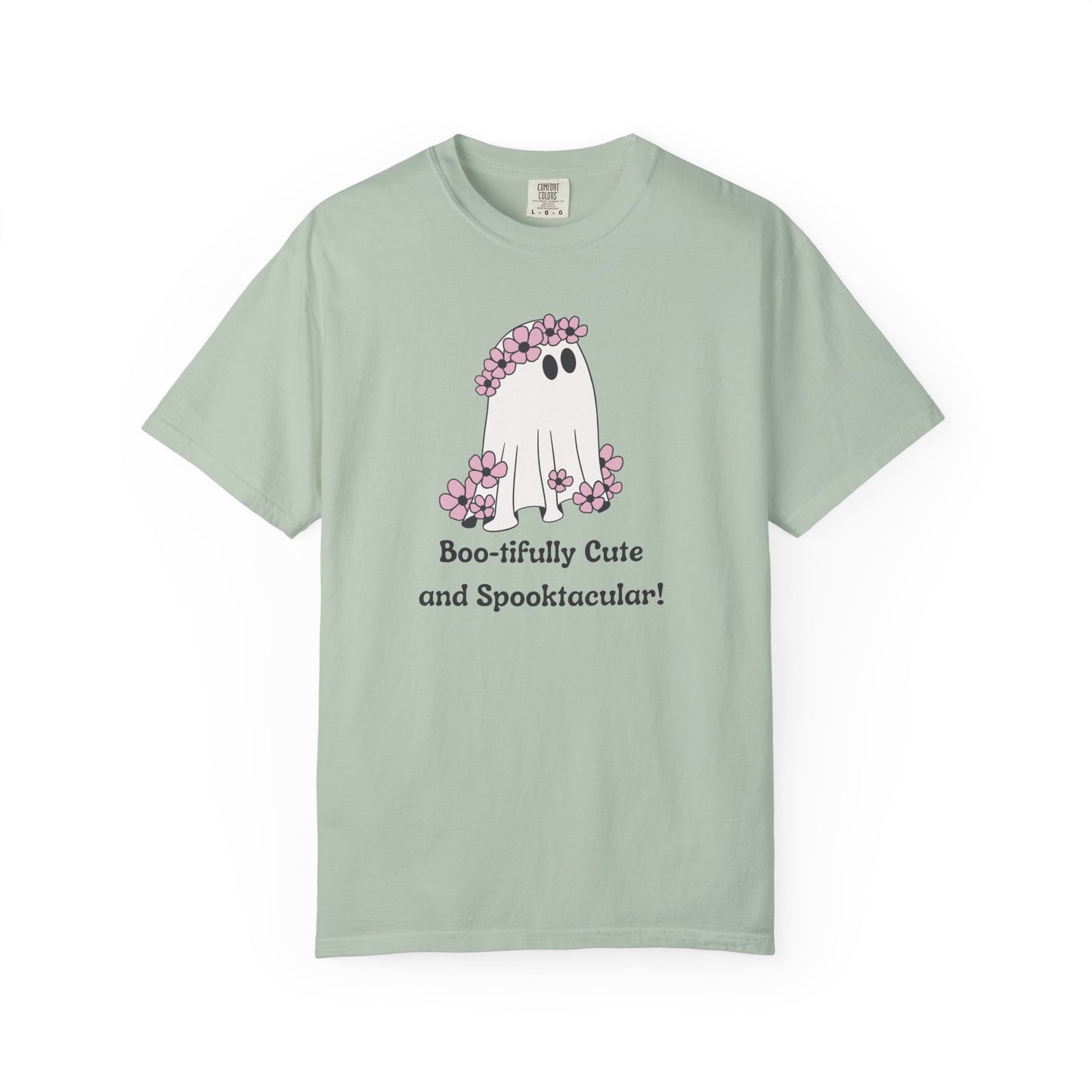 Boo-tiful Ghost Tee – Floral Charm Meets Halloween Fun!