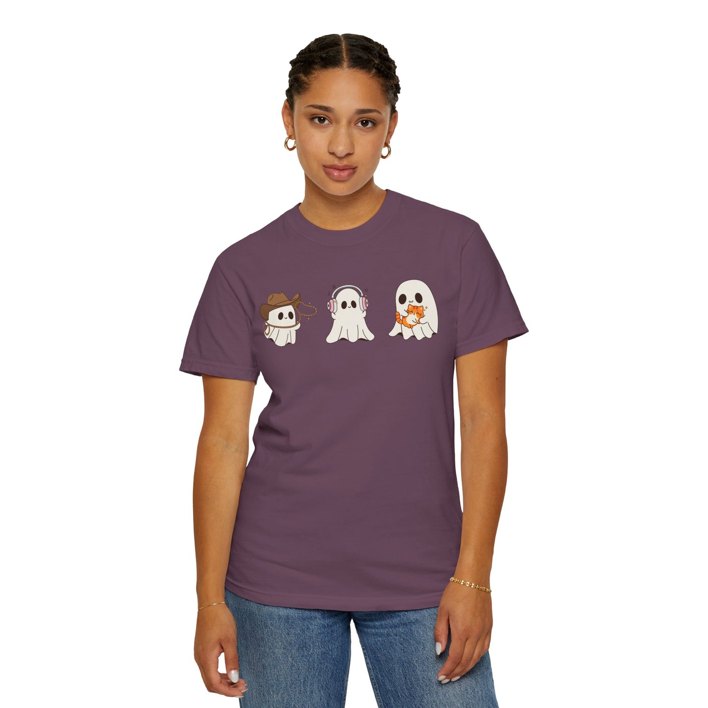 Halloween Ghost Trio T-Shirt – Purple Unisex Tee for Spooky Season & Costume Parties