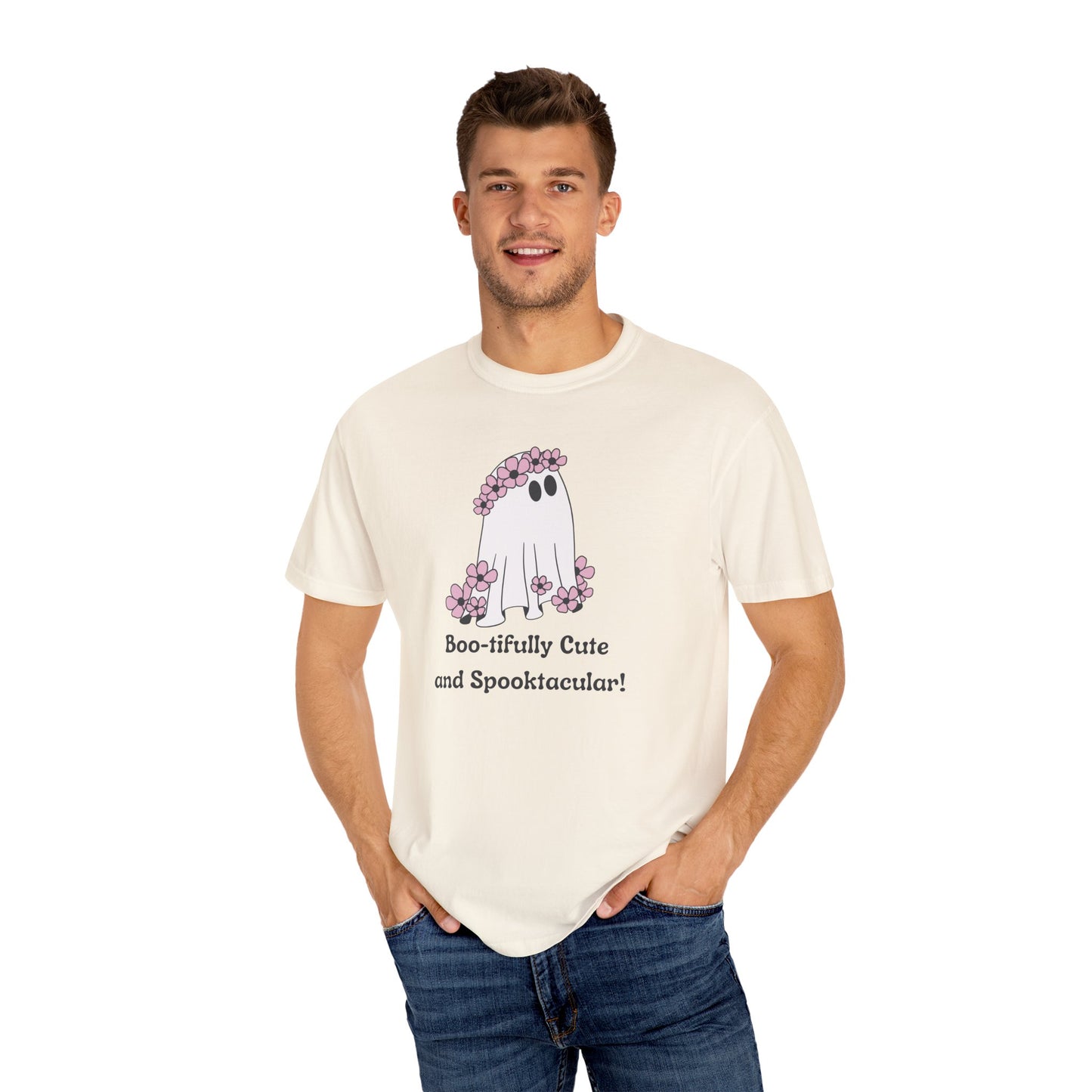 Boo-tiful Ghost Tee – Floral Charm Meets Halloween Fun!