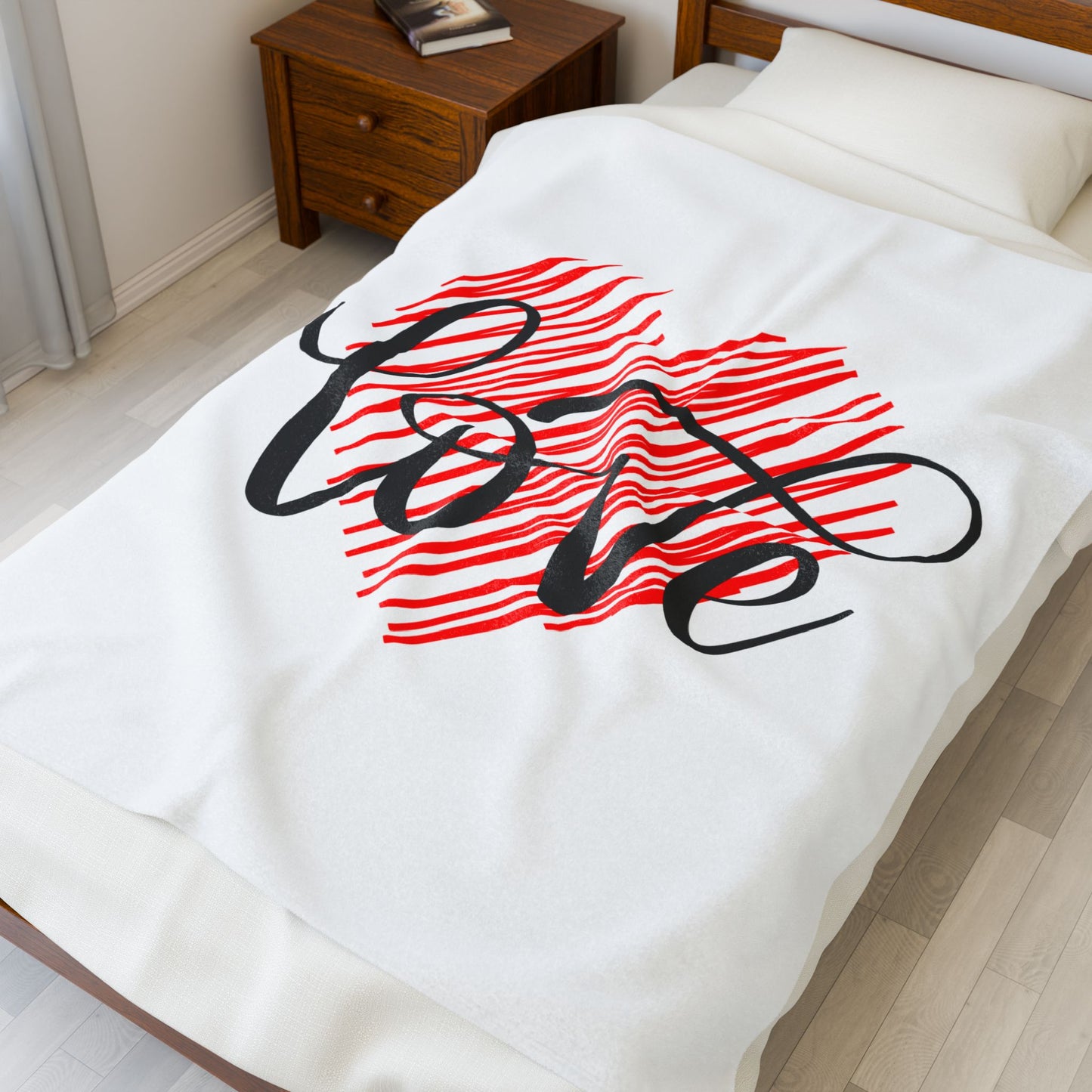 Love Inside Heart Printed Velveteen Plush Blanket for Valentine