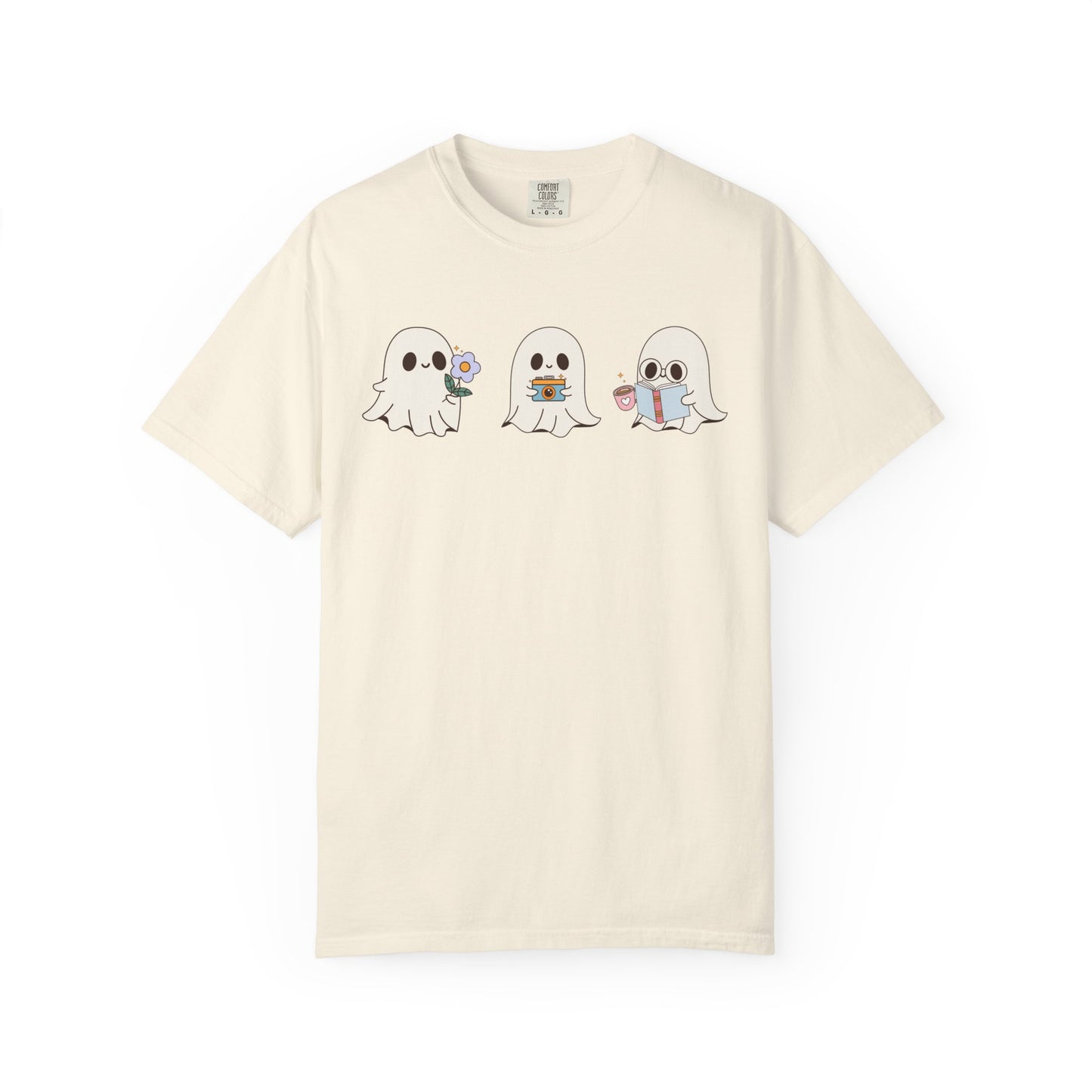 Cute Ghost Trio Halloween T-Shirt – Spooky Season Graphic Tee