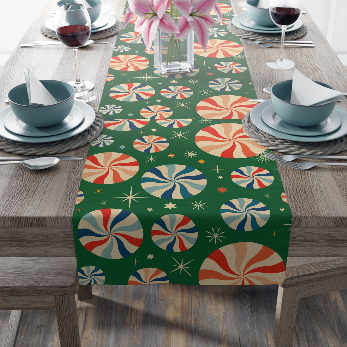 Christmas Peppermint Swirl Table Runner – Festive Green Dining Decor
