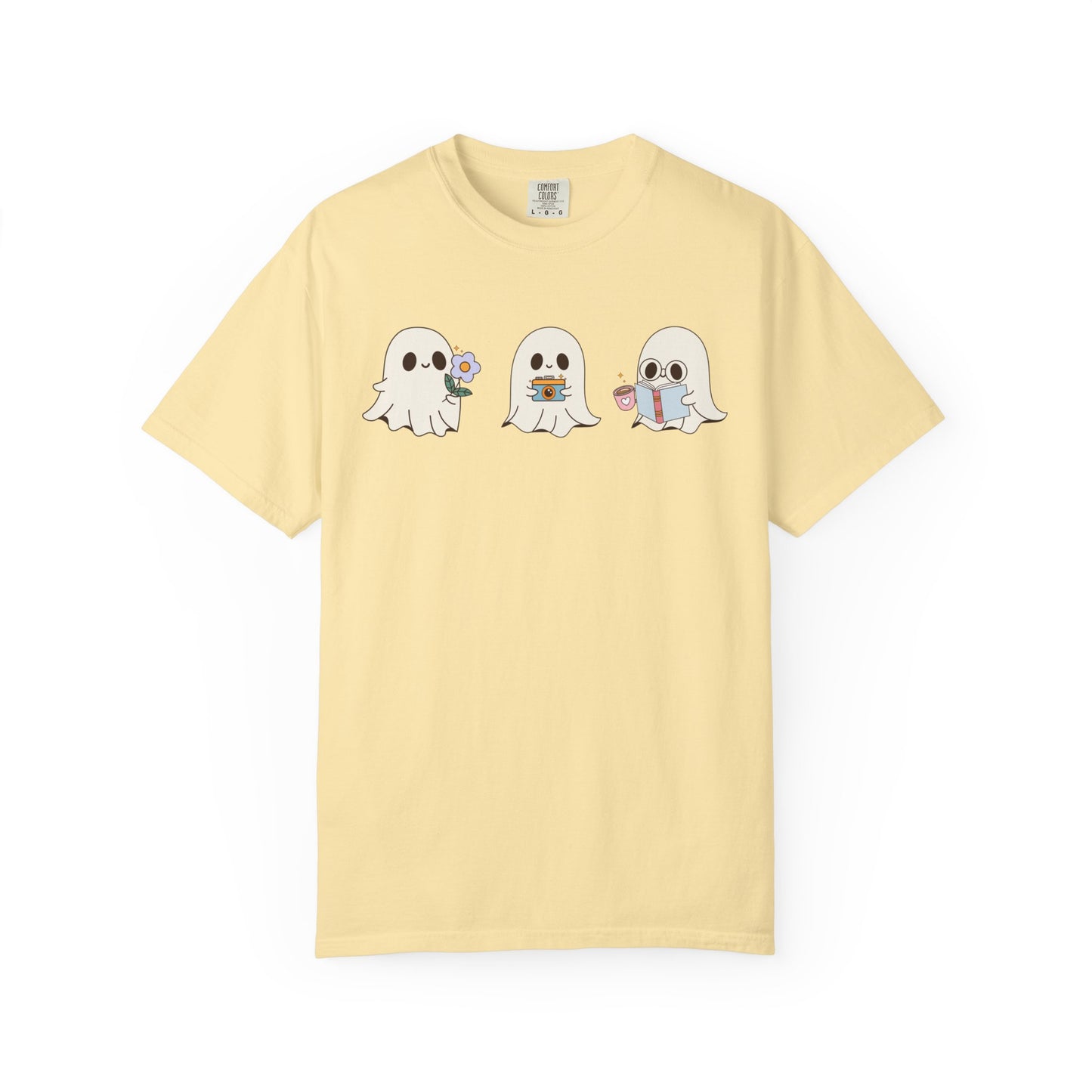 Cute Ghost Trio Halloween T-Shirt – Spooky Season Graphic Tee