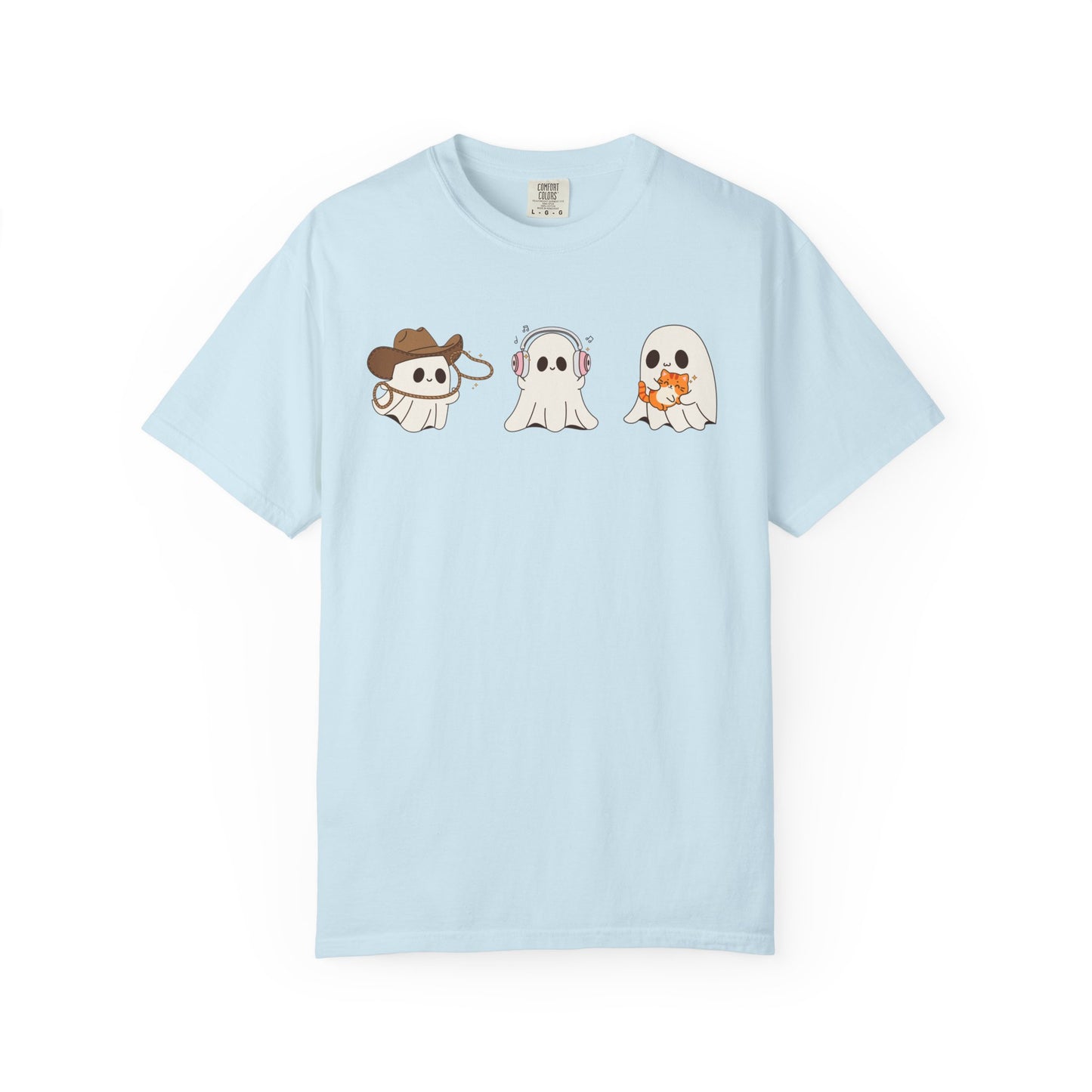 Halloween Ghost Trio T-Shirt – Purple Unisex Tee for Spooky Season & Costume Parties