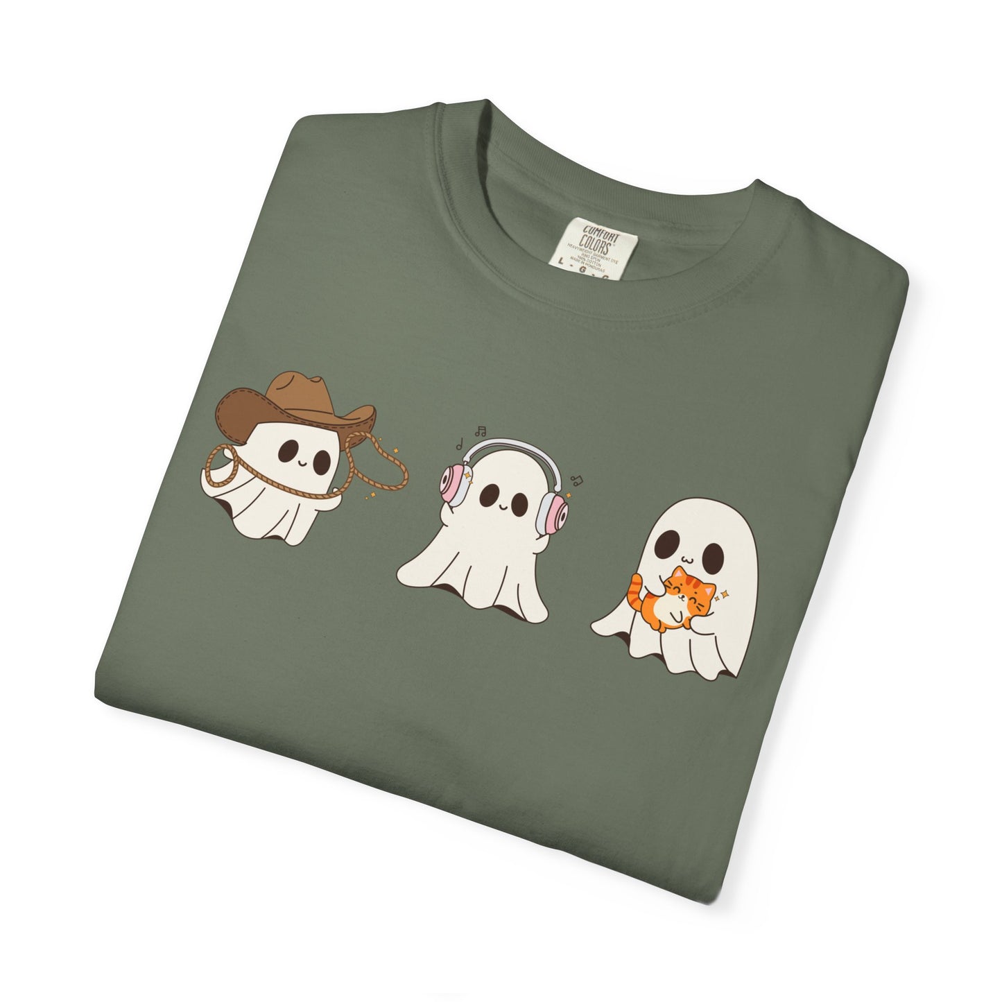 Halloween Ghost Trio T-Shirt – Purple Unisex Tee for Spooky Season & Costume Parties