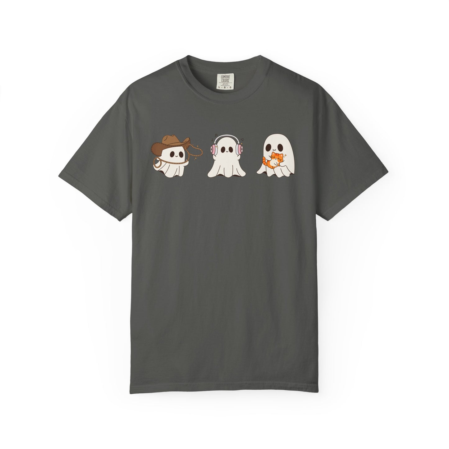 Halloween Ghost Trio T-Shirt – Purple Unisex Tee for Spooky Season & Costume Parties