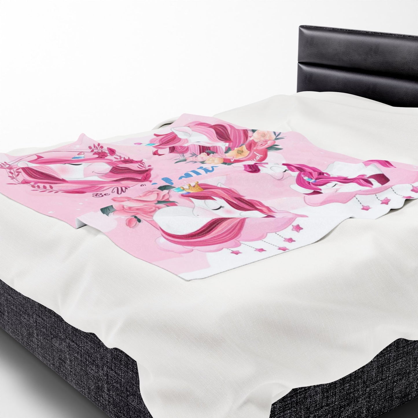 Personalized Unicorn Blanket for Kids – Soft Plush Velveteen Throw for Girls – Magical Custom Gift for Birthdays & Holidays