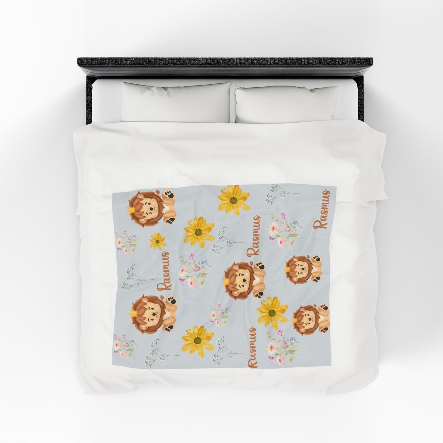 Personalized Lion Baby Blanket – Velveteen Plush Safari-Themed Name Blanket for Newborns, Baby Shower Gift