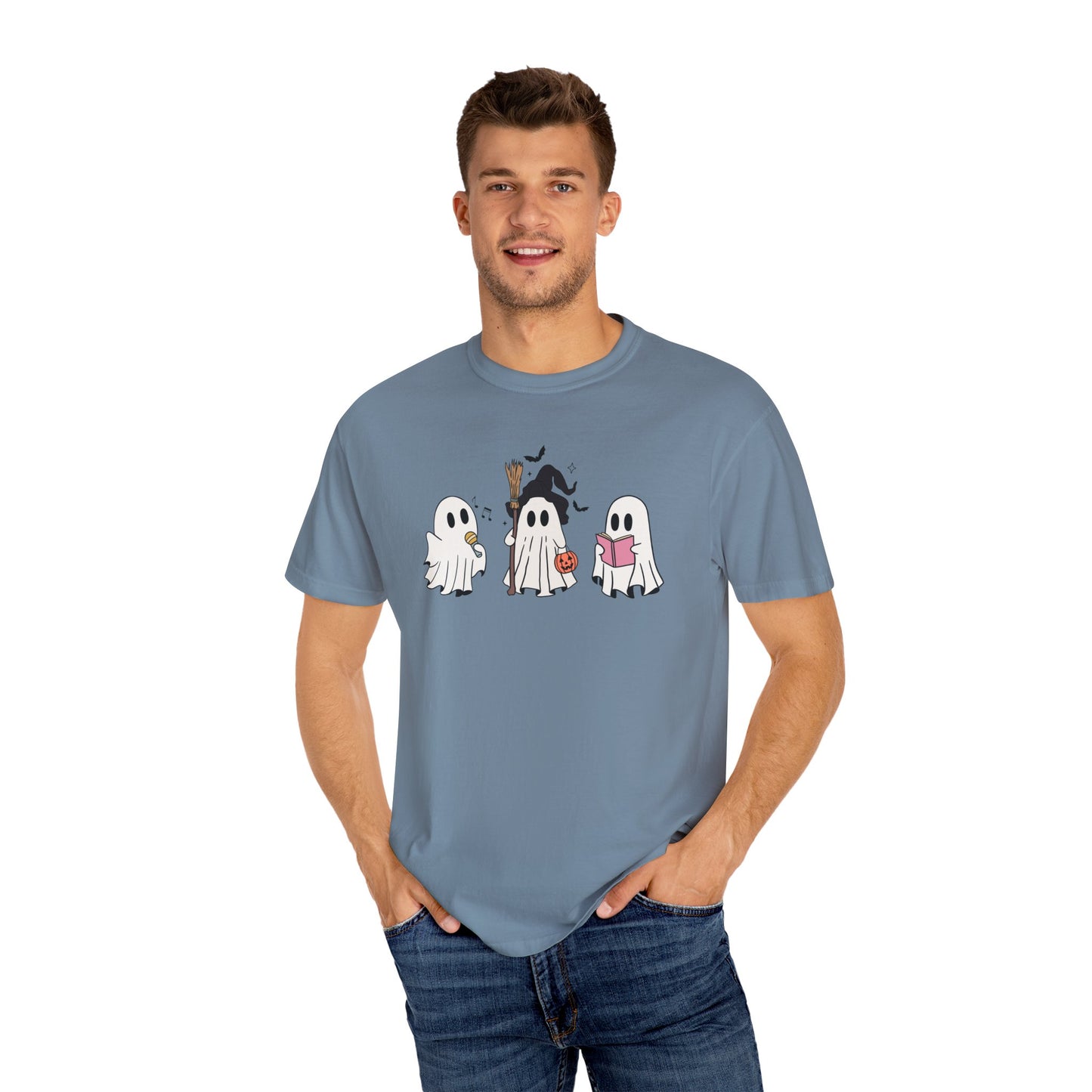 Cute Ghost Friends Halloween T-Shirt – Fun Cartoon Graphic Tee for Spooky Season