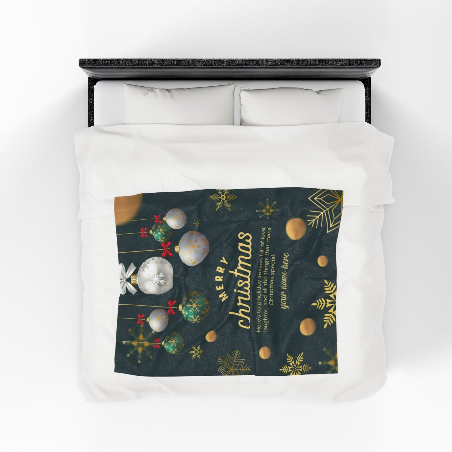 Elegant Green & Gold Christmas Blanket – Personalized Holiday Gift with Ornaments and Message