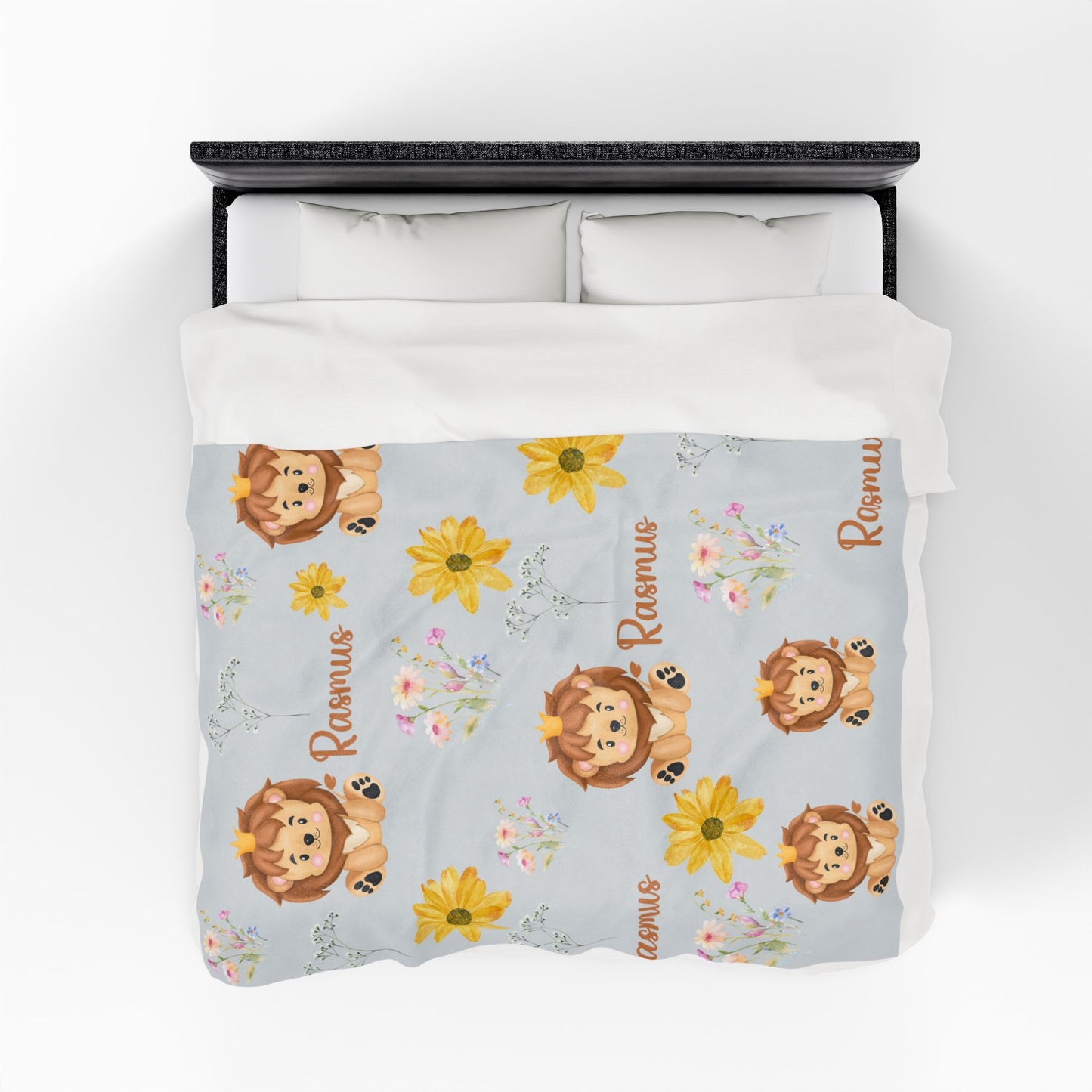 Personalized Lion Baby Blanket – Velveteen Plush Safari-Themed Name Blanket for Newborns, Baby Shower Gift