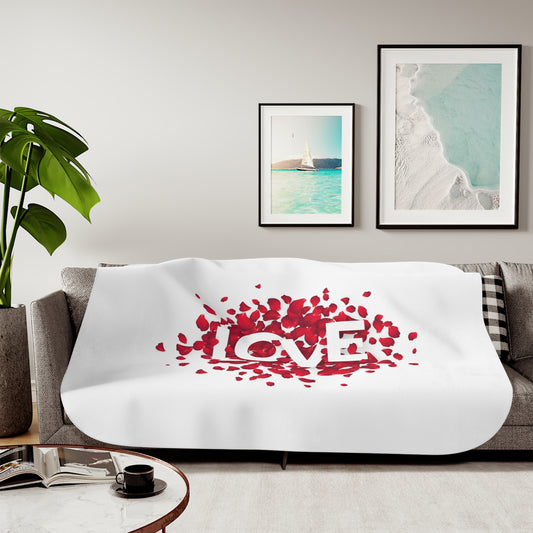 Love inside Heart made of Flower Printed Sherpa Blenket for Valentine