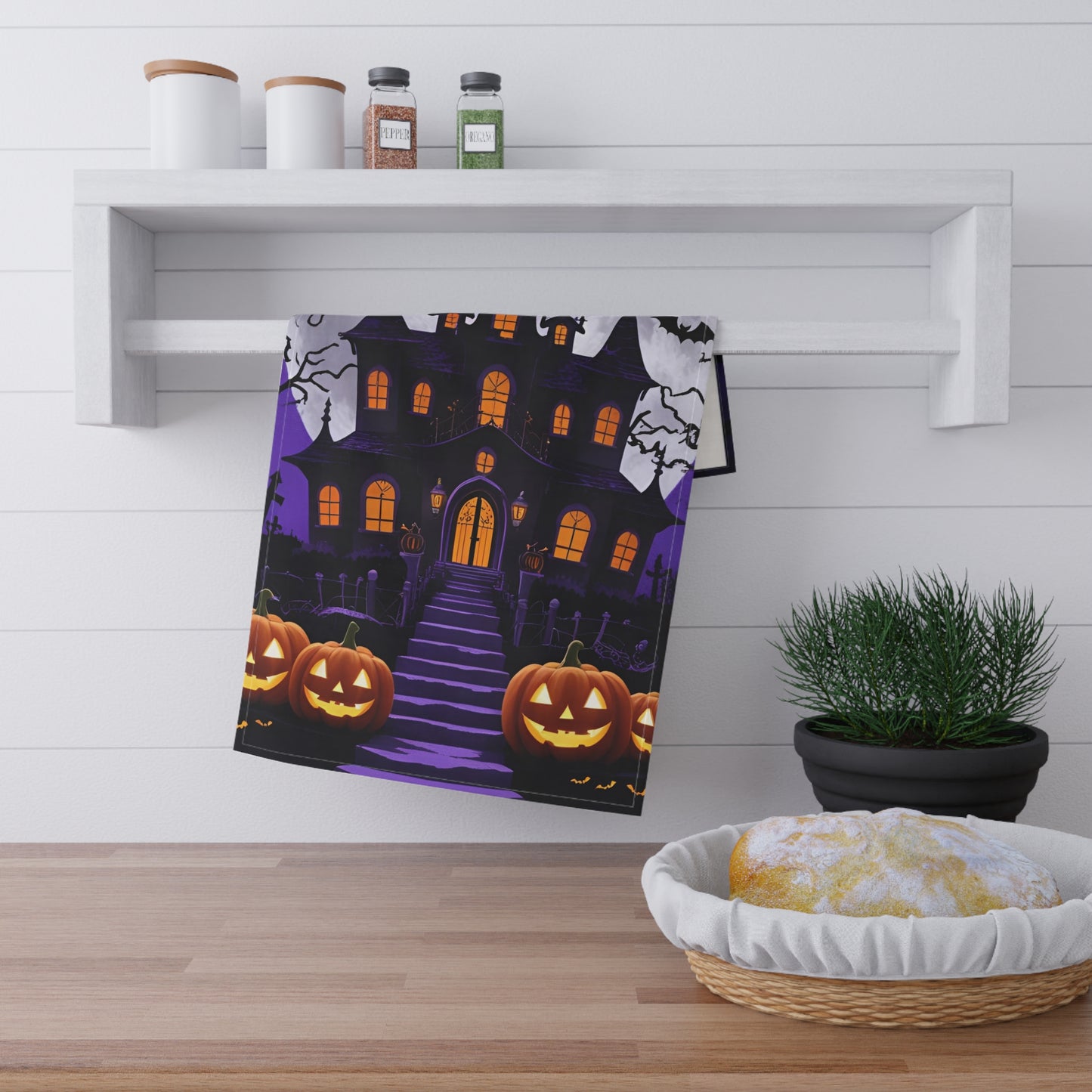Haunted House Halloween Tea Towel – Spooky Jack-O’-Lantern Graveyard Design
