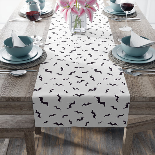 Black Bat Table Runner – Elegant Spooky-Chic Halloween Dining Decor