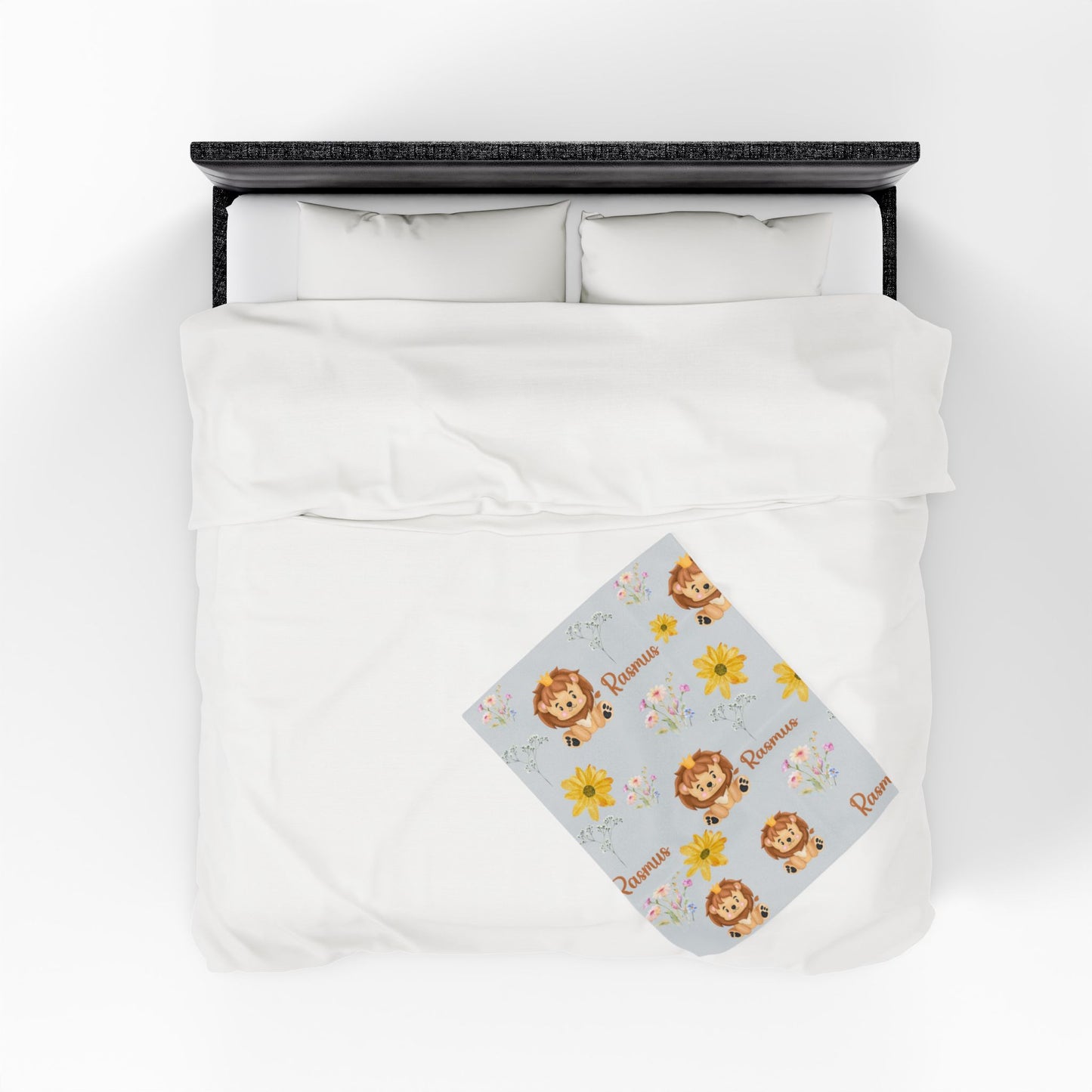 Personalized Lion Baby Blanket – Velveteen Plush Safari-Themed Name Blanket for Newborns, Baby Shower Gift