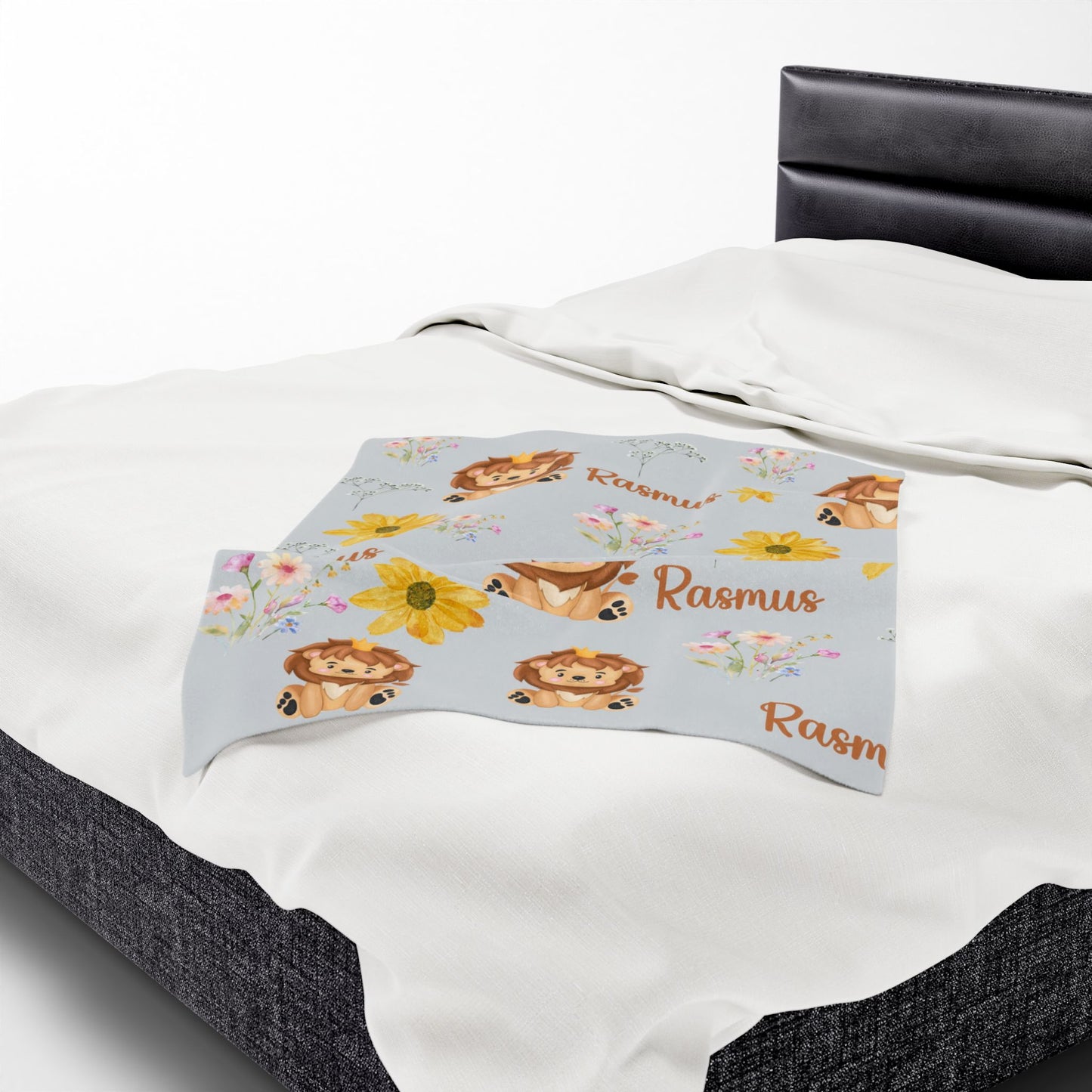 Personalized Lion Baby Blanket – Velveteen Plush Safari-Themed Name Blanket for Newborns, Baby Shower Gift