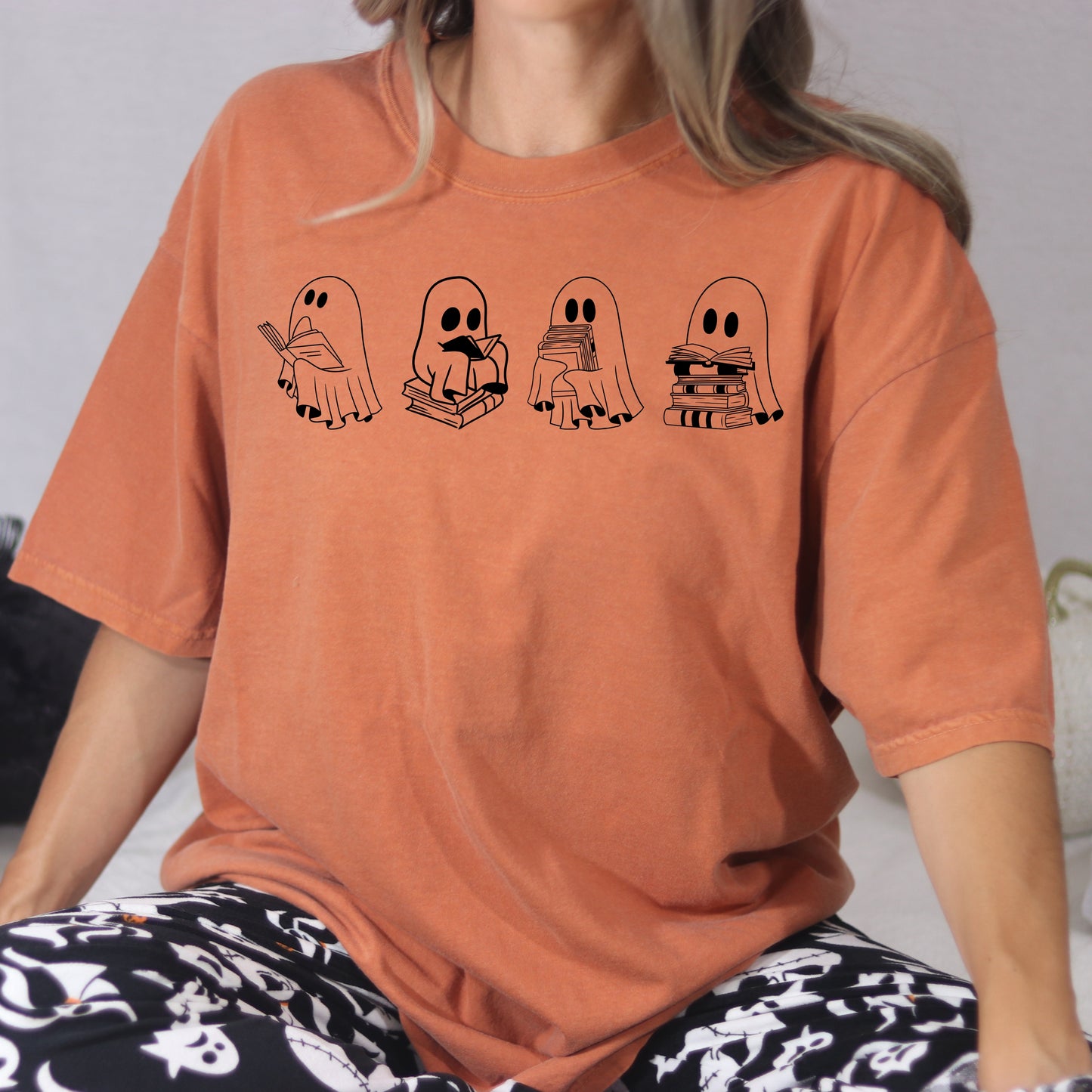 Bookish Ghost Halloween T-Shirt – Cute Comfort Colors Tee for Readers & Fall Lovers