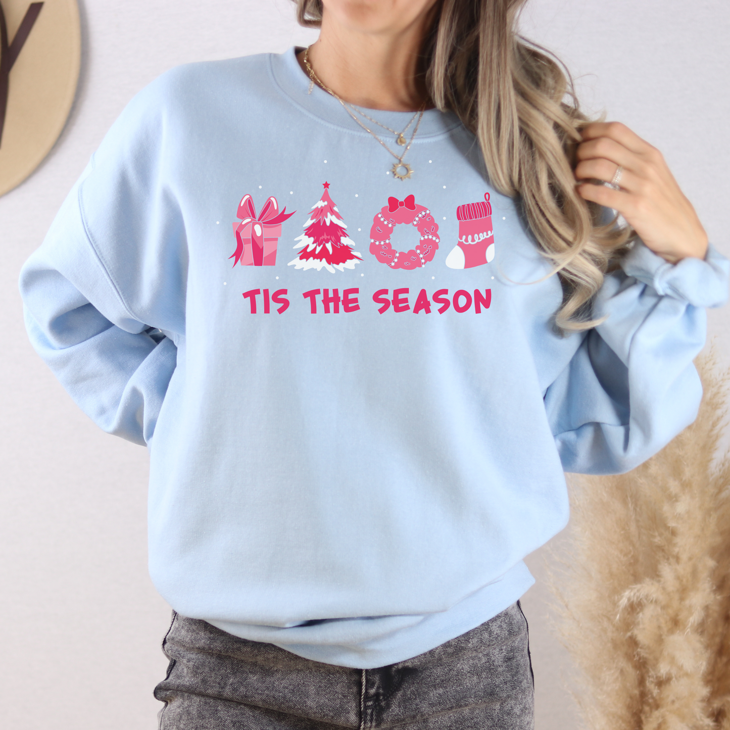 Tis The Season Christmas Sweatshirt – Festive Holiday Crewneck Pullover