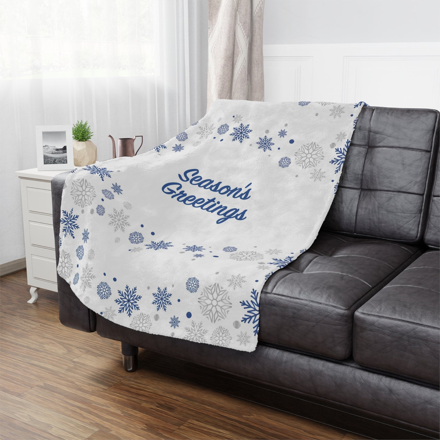 Season's Greetings Minky Blanket for Christmas Gift, White