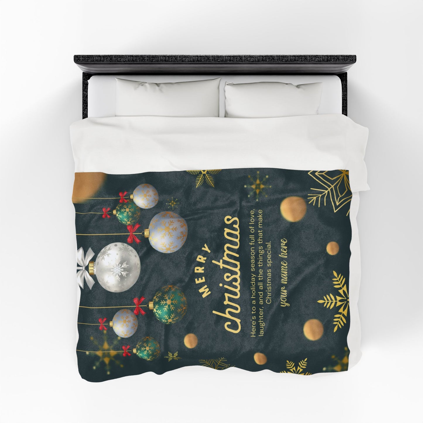 Elegant Green & Gold Christmas Blanket – Personalized Holiday Gift with Ornaments and Message