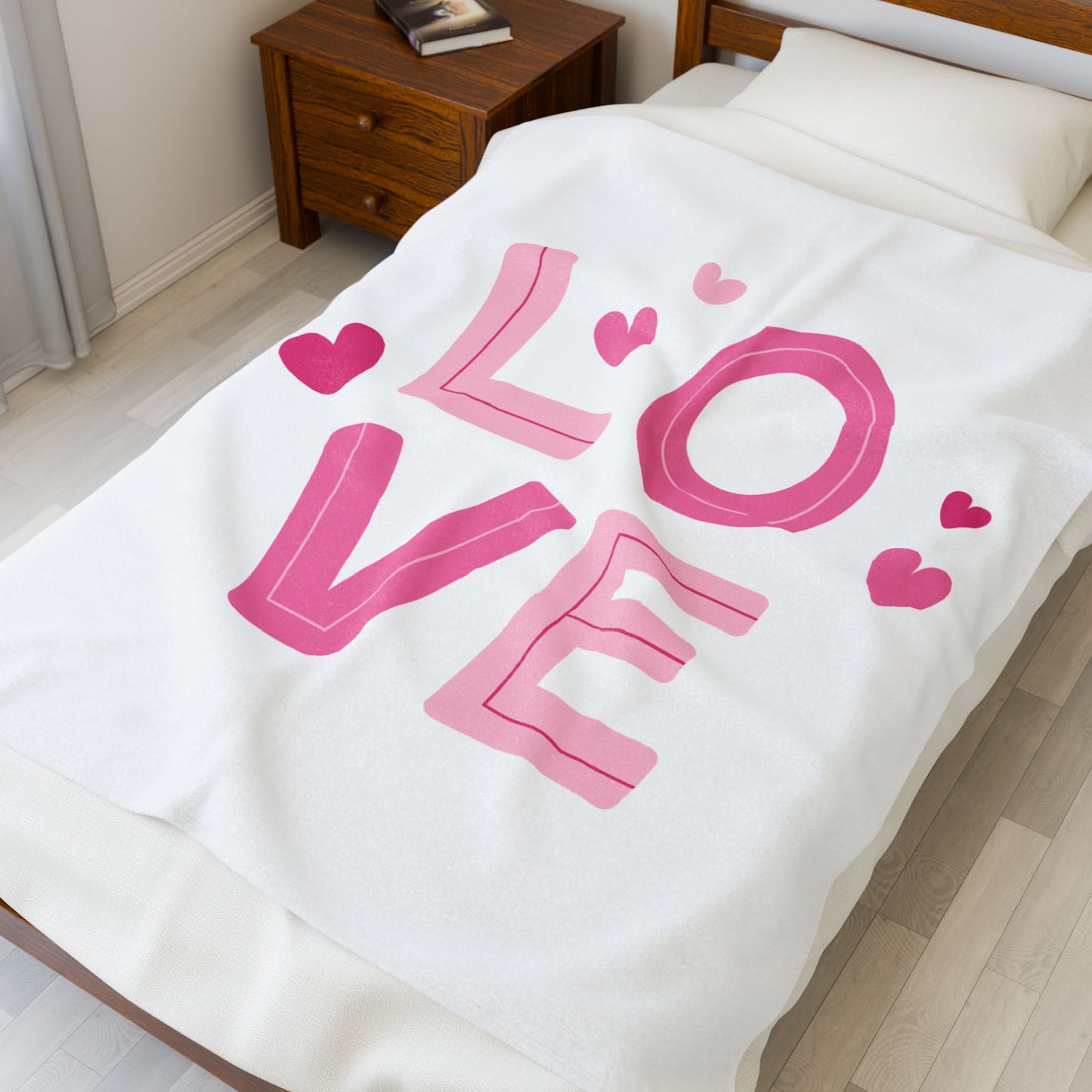 Love with Hearts Printed Velveteen Plush Blanket